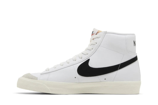 Nike Blazer Mid 77 VNTG "White - Black"