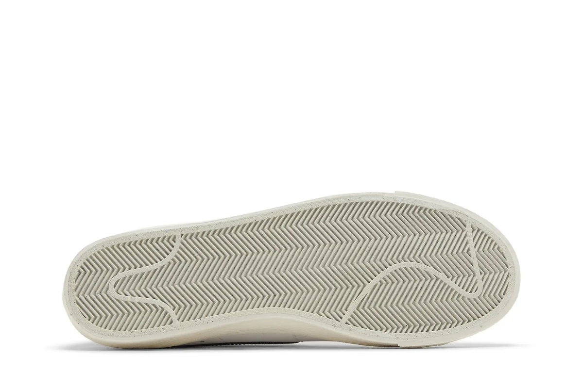 Nike Blazer Mid 77 VNTG "White - Black"