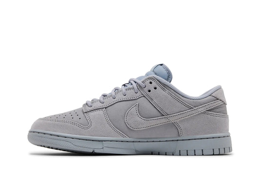 Nike Dunk Low SE "Wolf Grey"