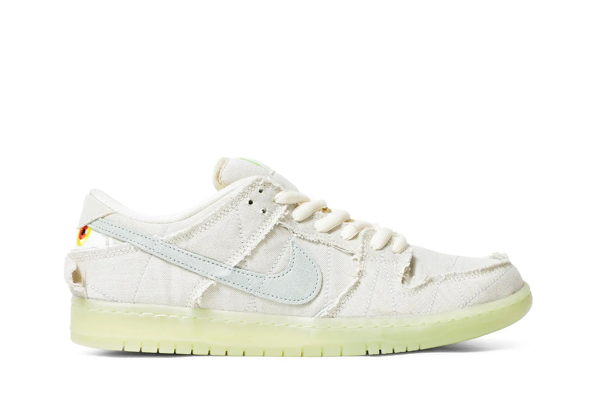 Nike SB Dunk Low "Mummy"