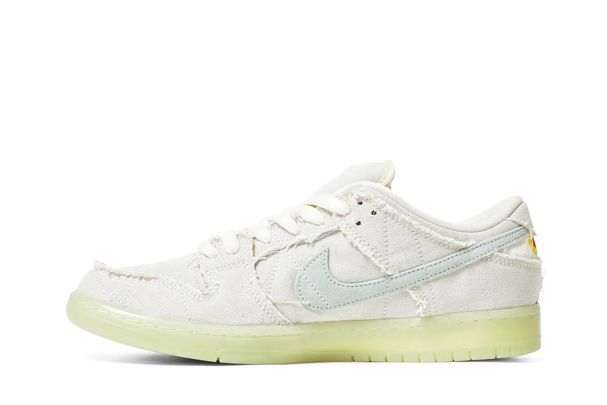 Nike SB Dunk Low "Mummy"