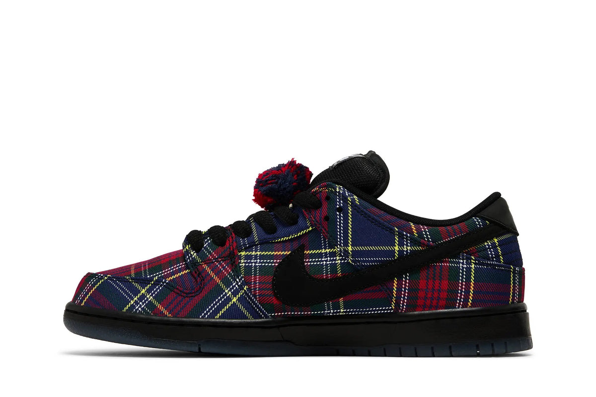 Nike SB Dunk Low "Nardwuar"