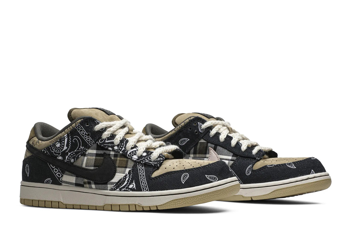 Nike SB Dunk Low "Travis Scott"