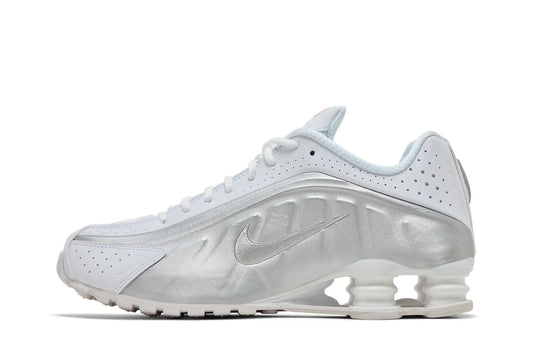 Nike Shox R4 "White Bright Crimson Metallic Silver"